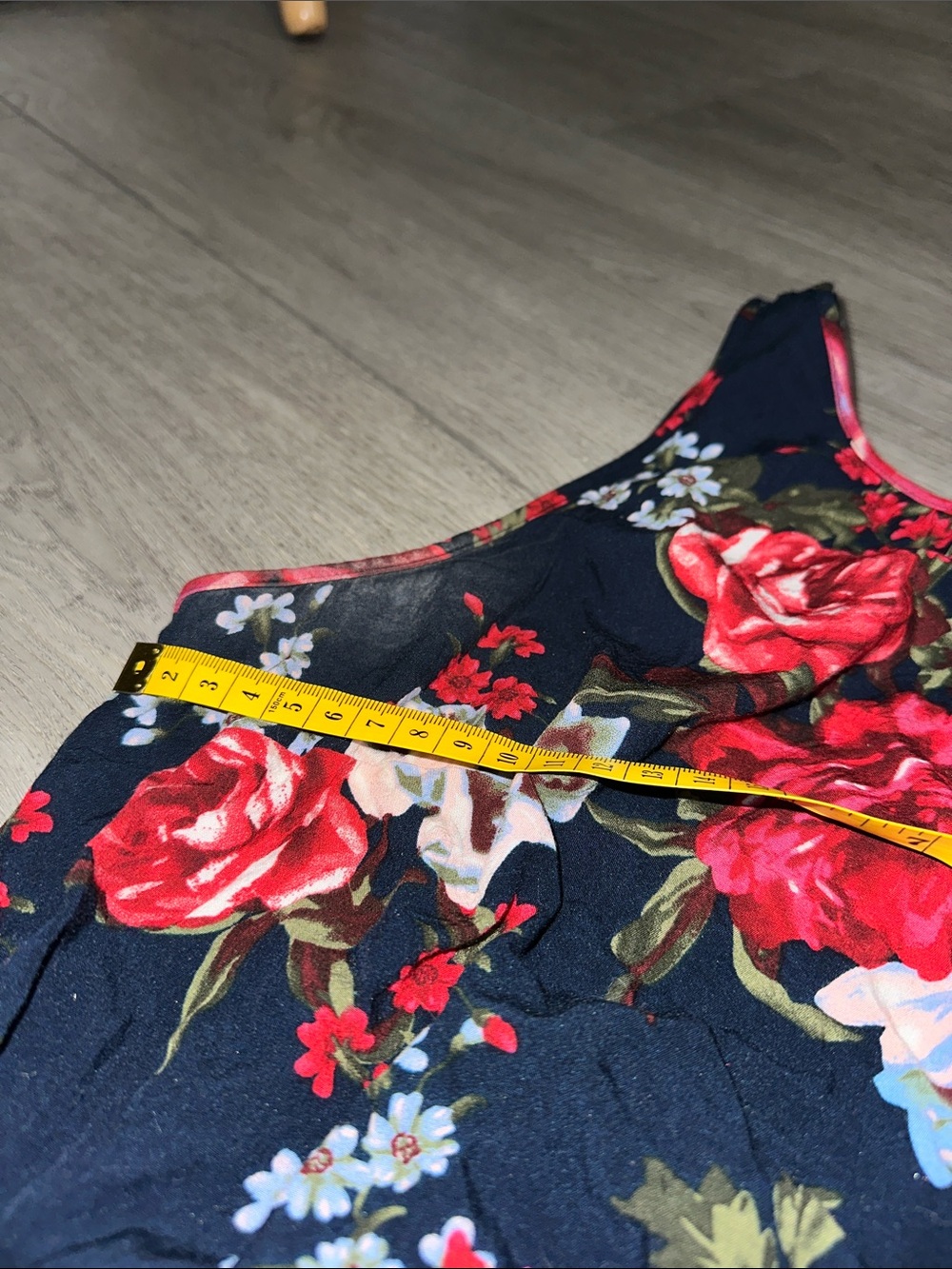 Loft Floral Navy Sleeveless Tie-Waist jumpsuit size Large - Picture 7 of 9